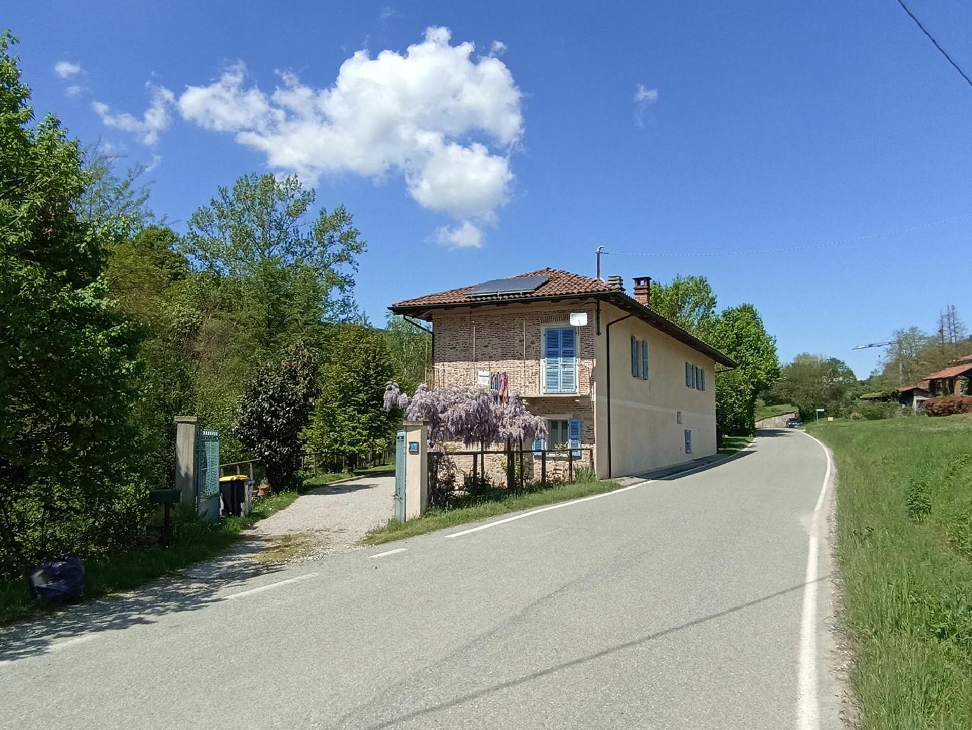 I Suoni Del Bosco Hotel Casalborgone Exterior photo
