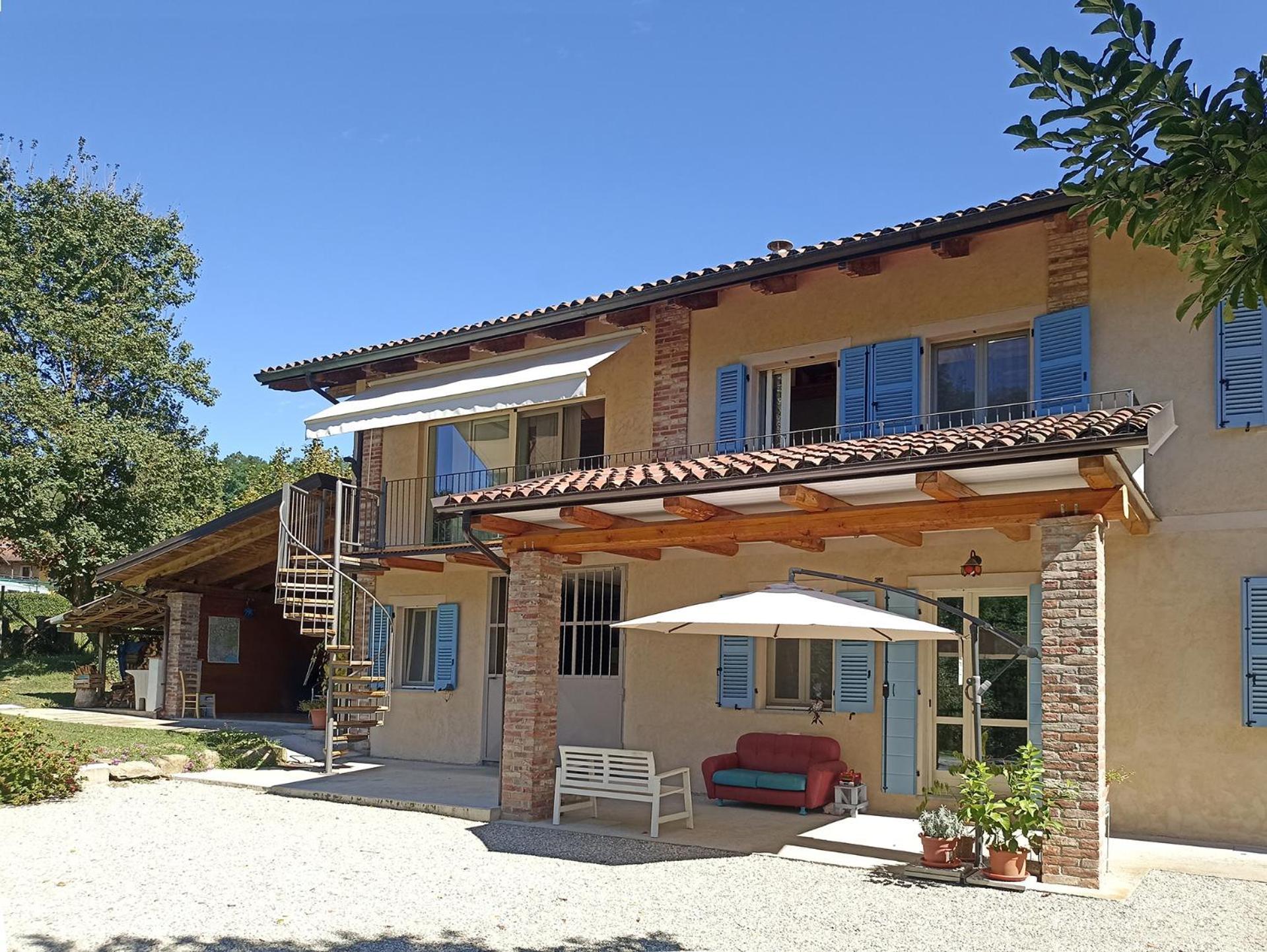 I Suoni Del Bosco Hotel Casalborgone Exterior photo